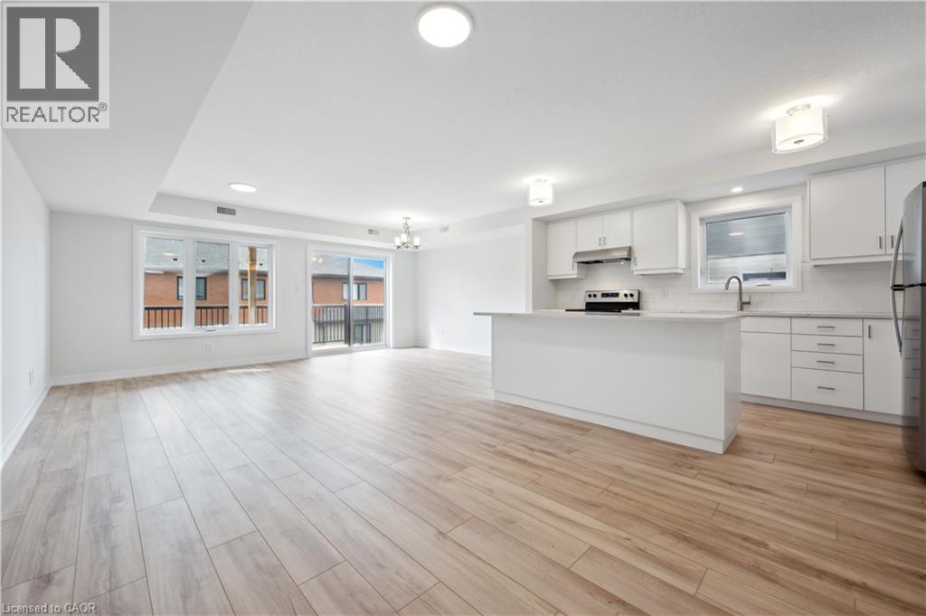 15 Stauffer Woods Trail Unit# C9, Kitchener, Ontario N2P 2P4 - Photo 2 - 40794072