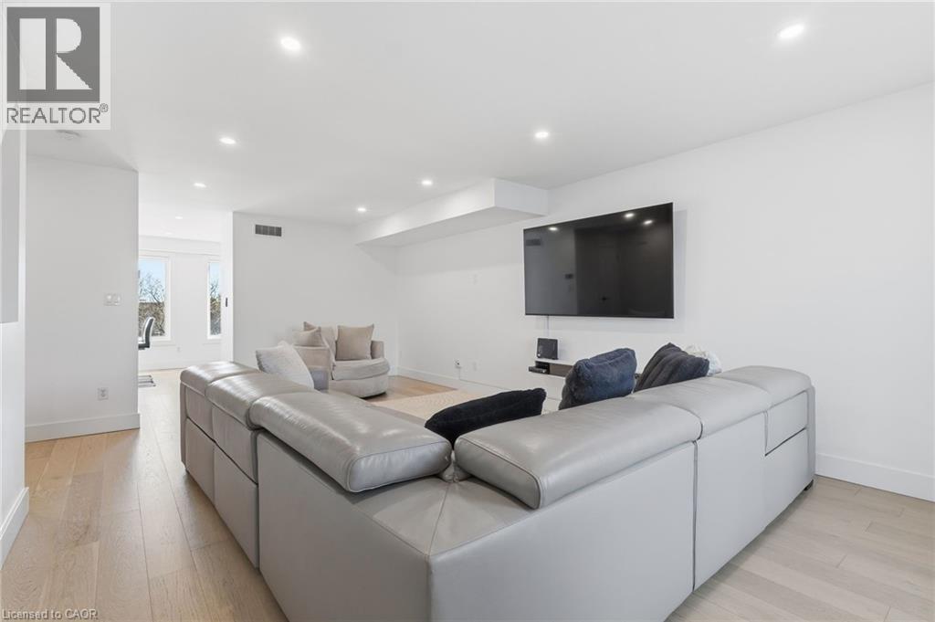 1253 Silvan Forest Drive Unit# 7, Burlington, Ontario  L7M 0B7 - Photo 11 - 40793957