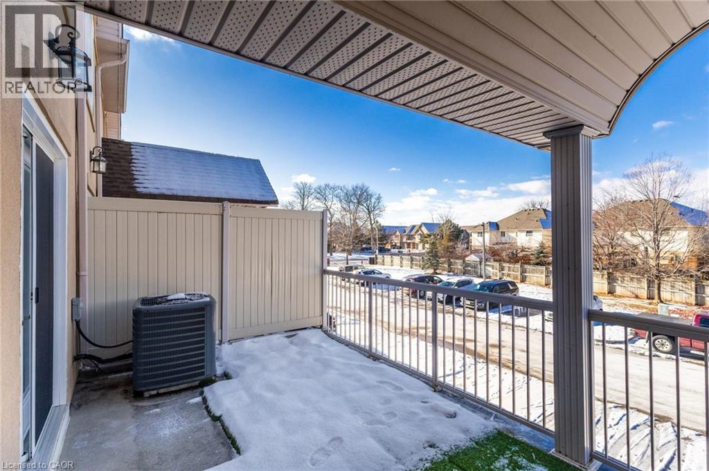 1253 Silvan Forest Drive Unit# 7, Burlington, Ontario  L7M 0B7 - Photo 37 - 40793957