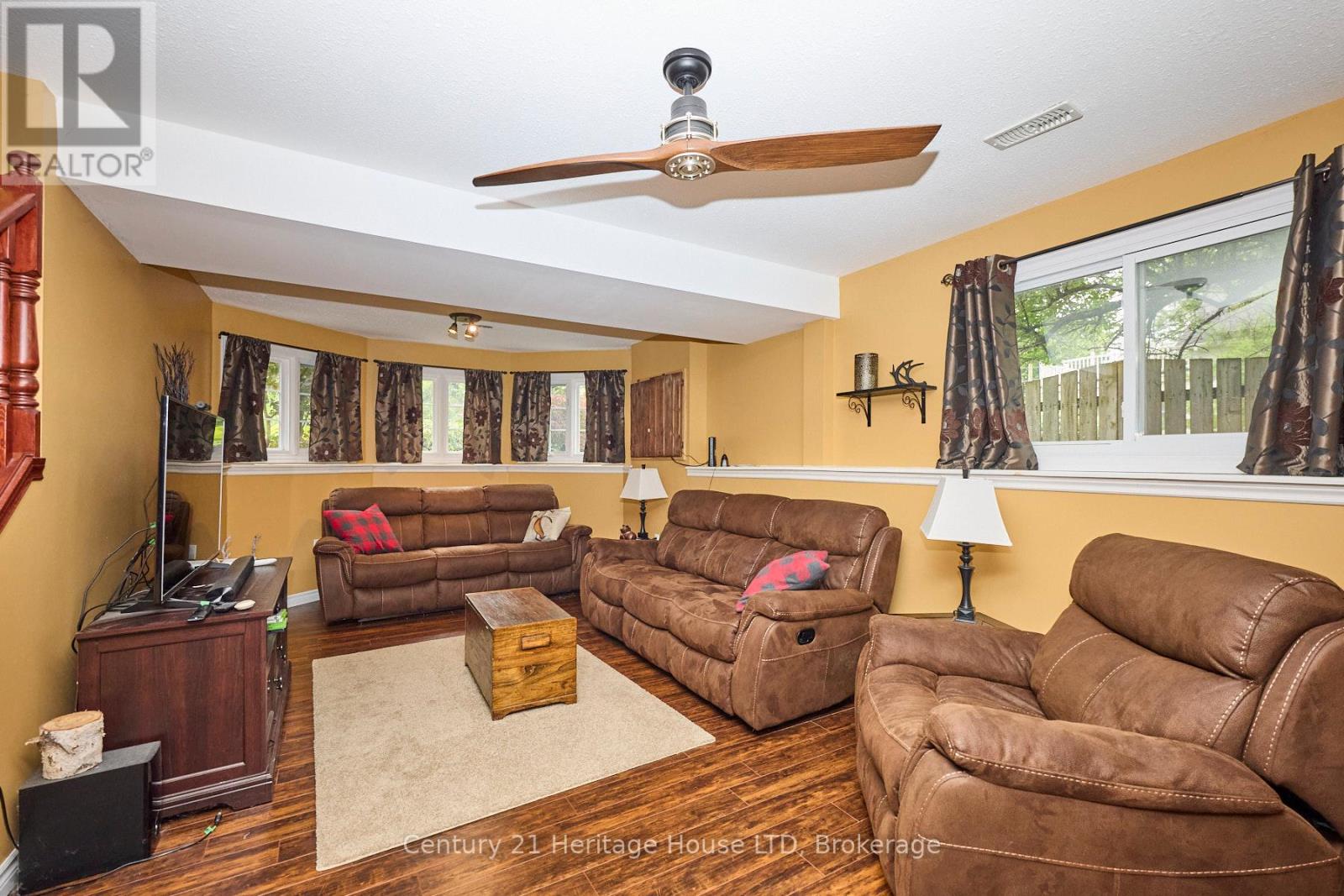 665 Grandview Road, Fort Erie, Ontario  L2A 4V4 - Photo 21 - X12249273