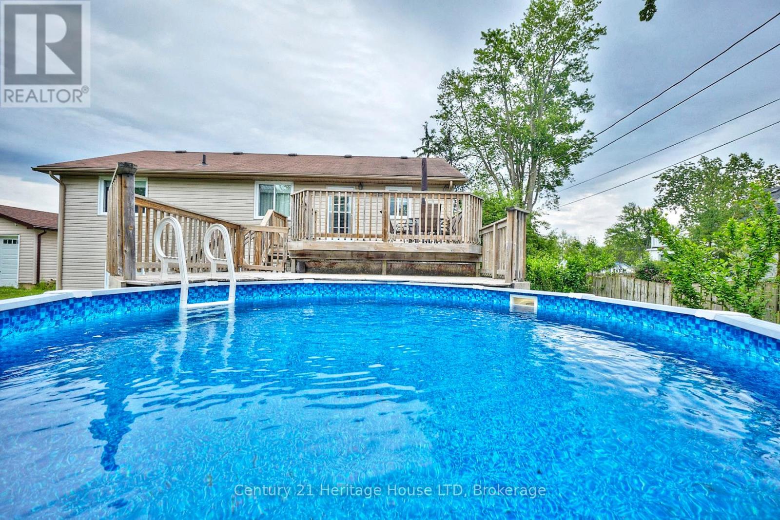 665 Grandview Road, Fort Erie, Ontario  L2A 4V4 - Photo 30 - X12249273