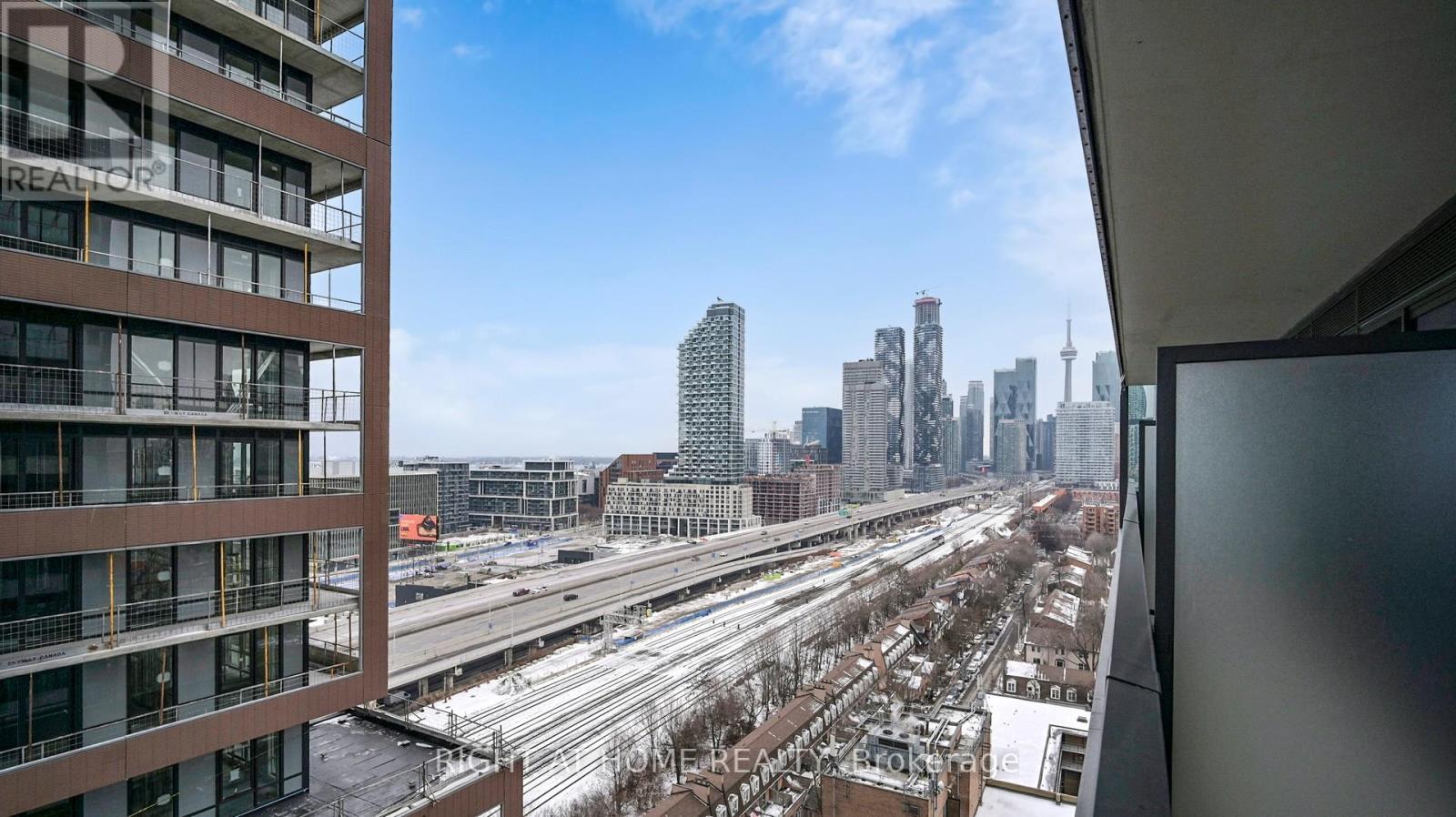 1702 - 35 Parliament Street, Toronto (Waterfront Communities), Ontario  M5A 0Z5 - Photo 32 - C12640334