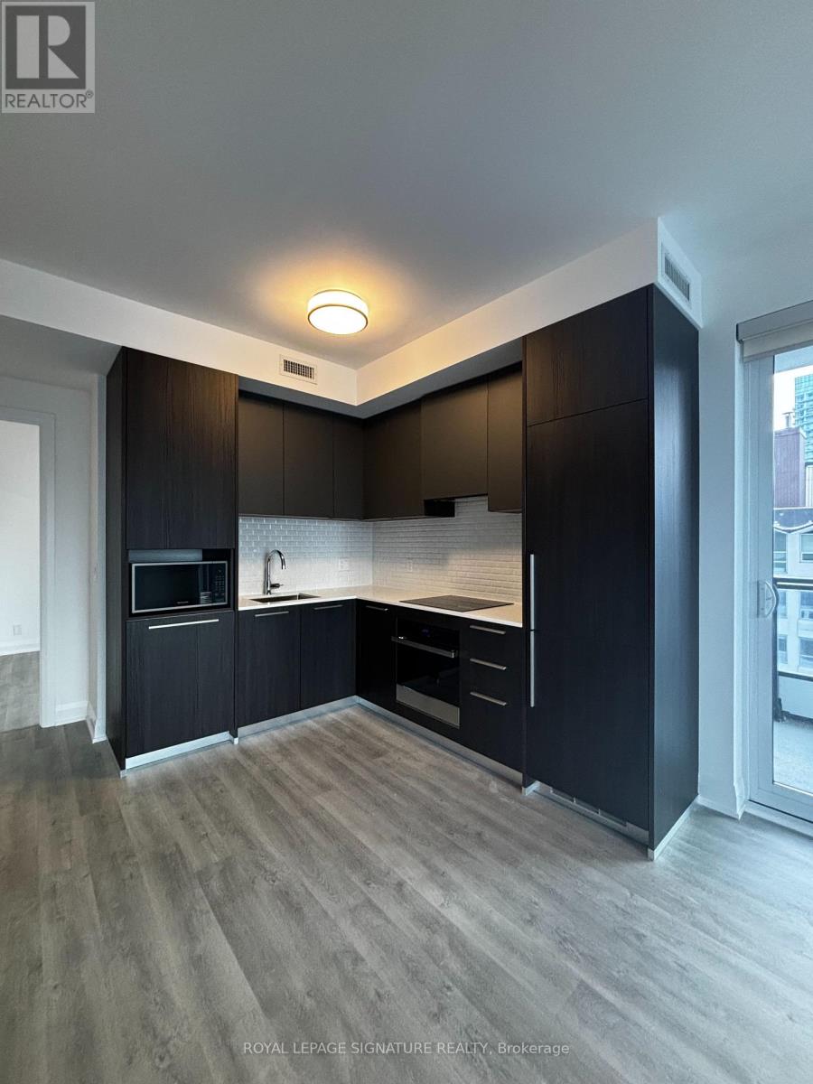 1309 - 65 Broadway Avenue, Toronto (Mount Pleasant West), Ontario  M4P 1T9 - Photo 4 - C12640346