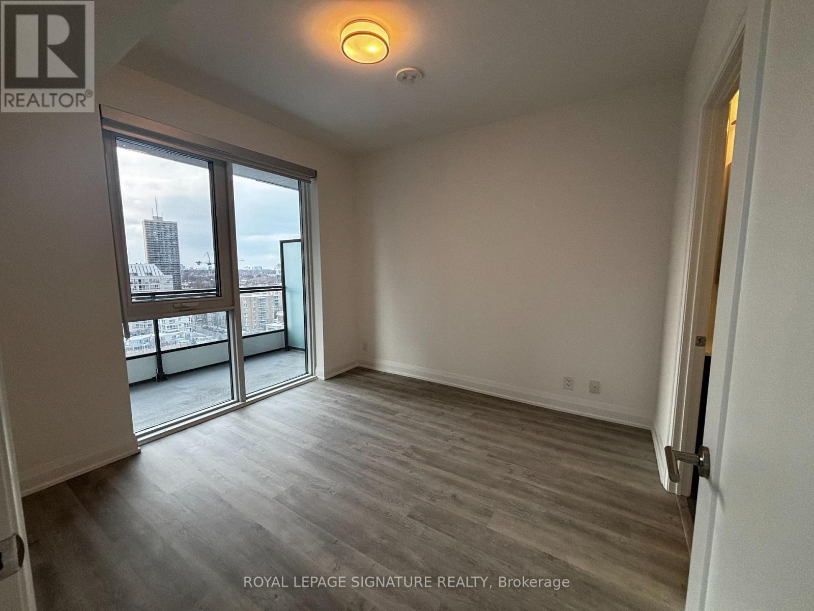 1309 - 65 Broadway Avenue, Toronto (Mount Pleasant West), Ontario  M4P 1T9 - Photo 5 - C12640346