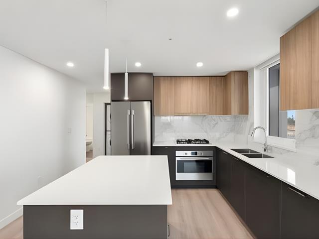 206 20065 85 Avenue, Langley, British Columbia V2Y 3Y4 - Photo 3 - R3074005