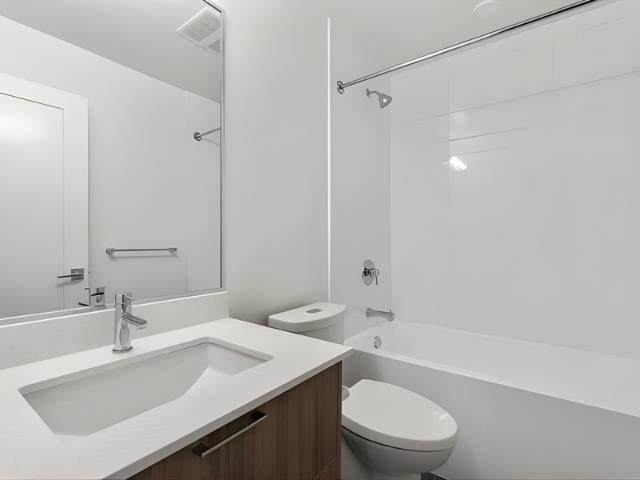 206 20065 85 Avenue, Langley, British Columbia V2Y 3Y4 - Photo 9 - R3074005