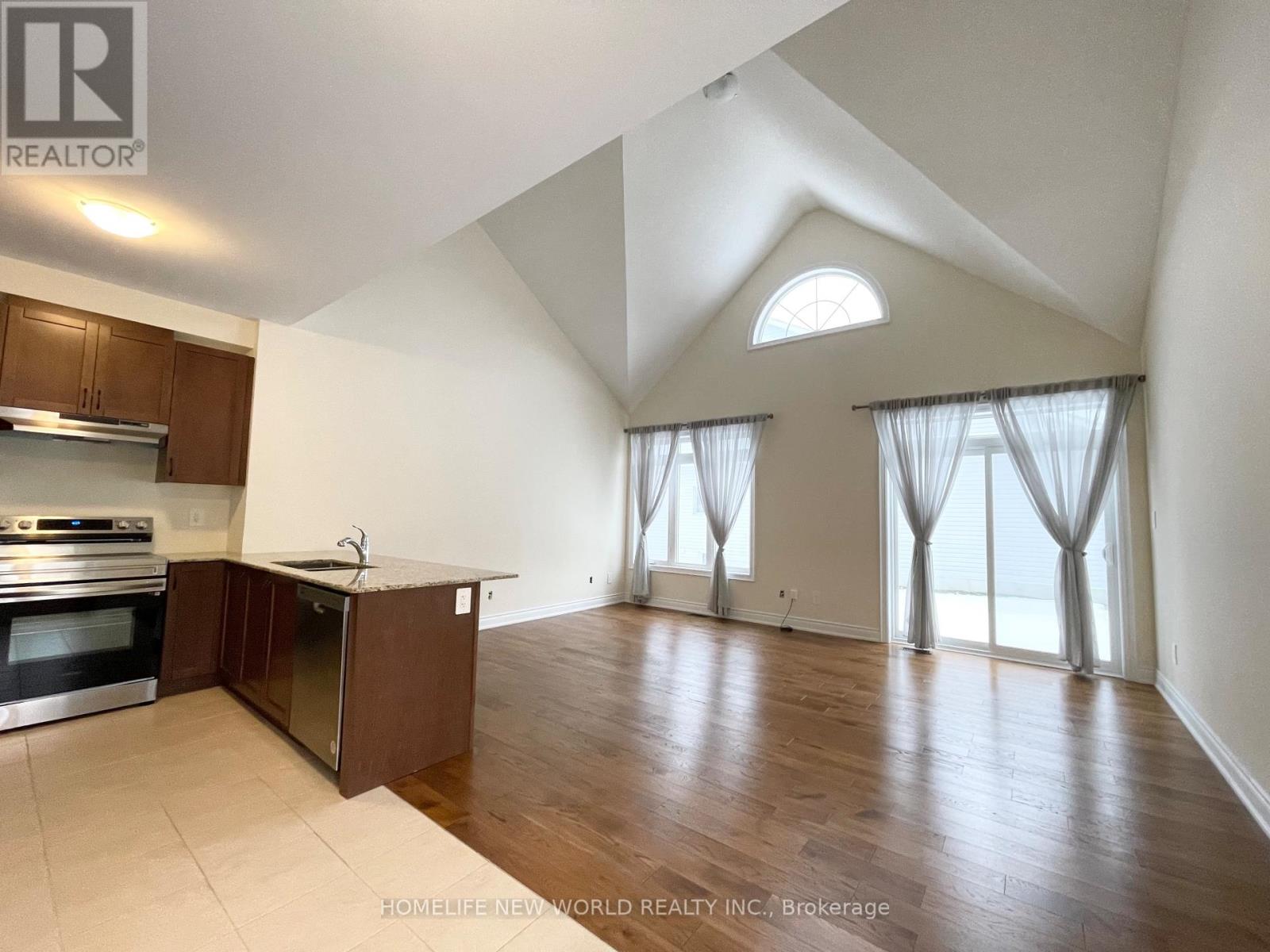 1 PALMIRA DRIVE, Georgina, Ontario