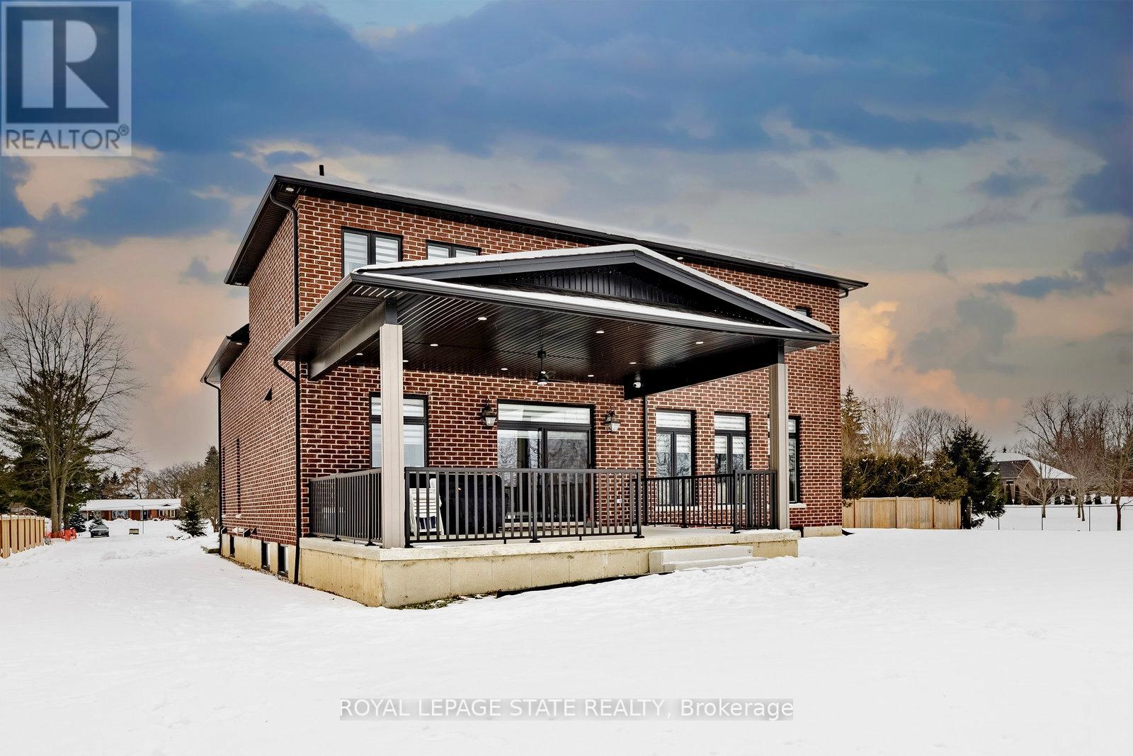 187 Sunnyridge Road, Hamilton, Ontario  L0R 1R0 - Photo 17 - X12480119