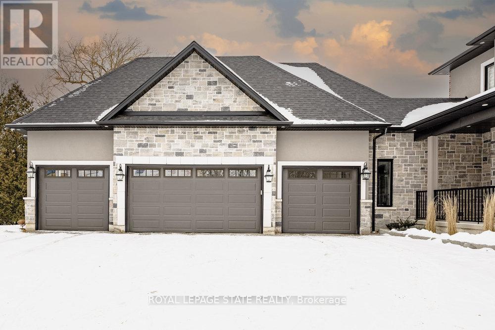 187 Sunnyridge Road, Hamilton, Ontario  L0R 1R0 - Photo 47 - X12480119