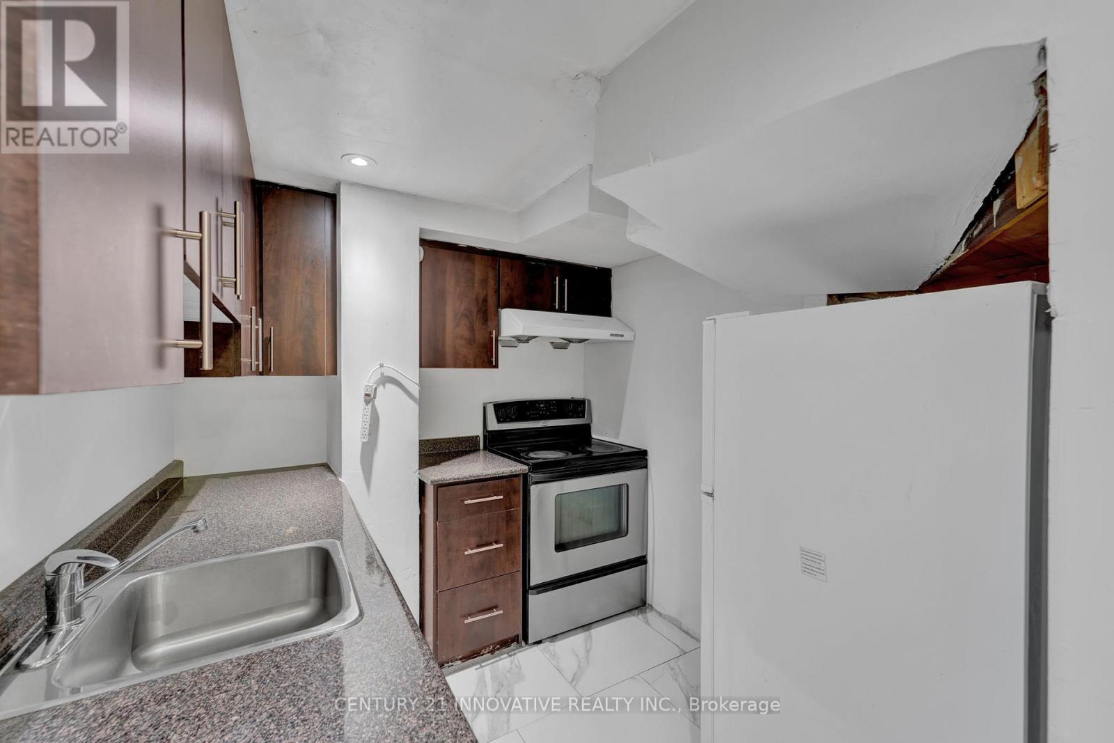 Bsmt - 10 Blake Court, Ajax, Ontario  L1T 3P3 - Photo 8 - E12640318