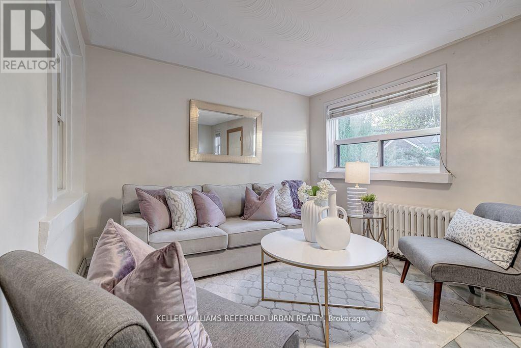 188 O'connor Drive, Toronto, Ontario  M4J 2T1 - Photo 10 - E12640360