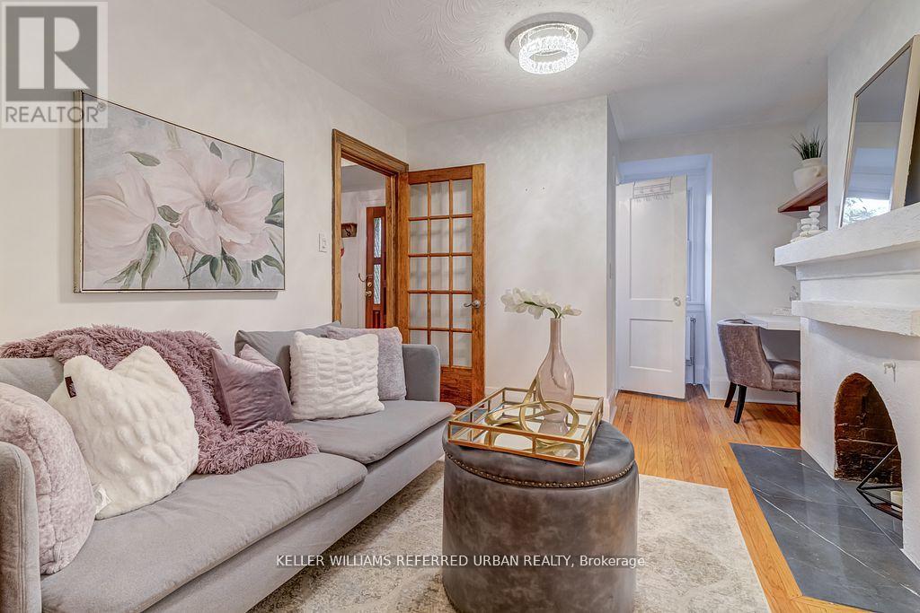 188 O'connor Drive, Toronto, Ontario  M4J 2T1 - Photo 3 - E12640360