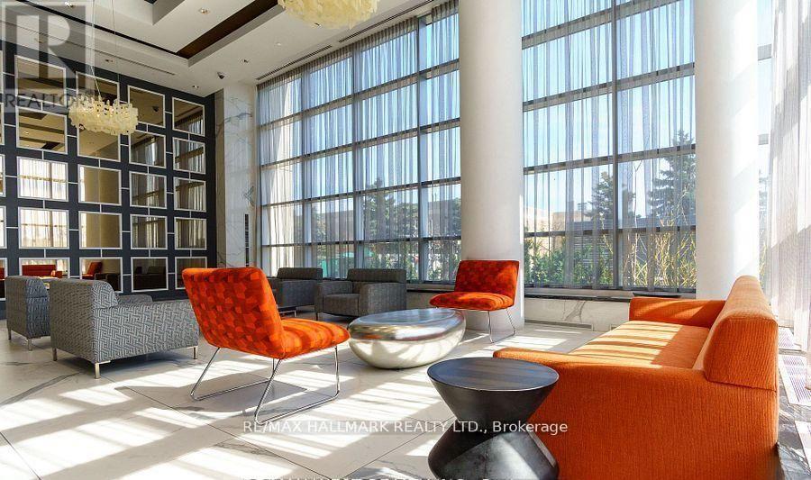 1509 - 3600 Highway 7 Road, Vaughan, Ontario  L4L 0G7 - Photo 4 - N12640366