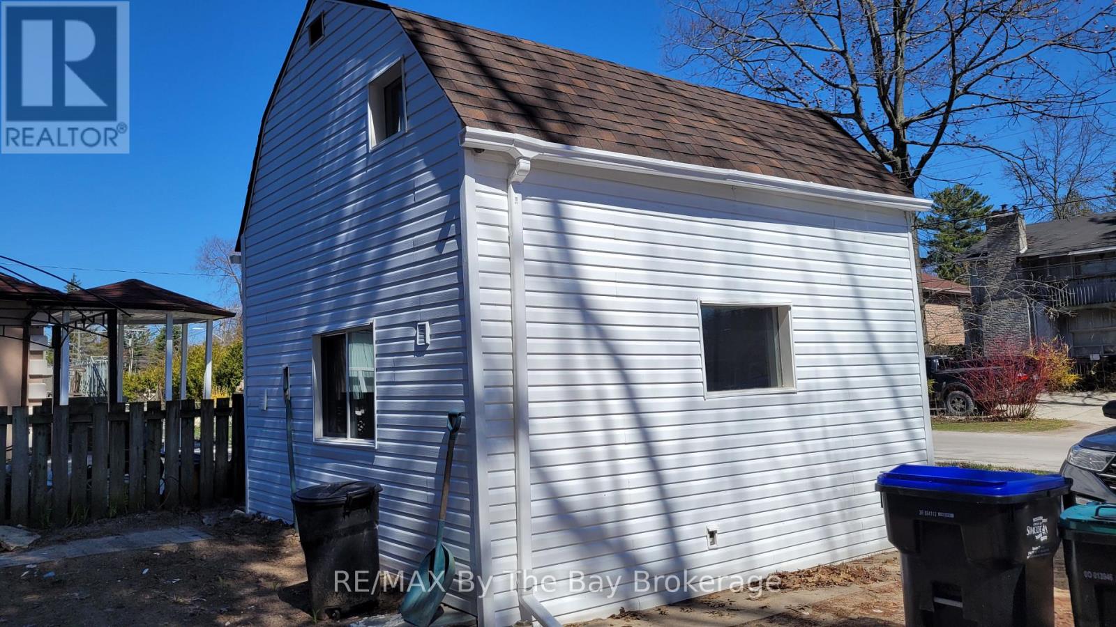 46 Glenwood Drive, Wasaga Beach, Ontario  L9Z 2K5 - Photo 2 - S12640442