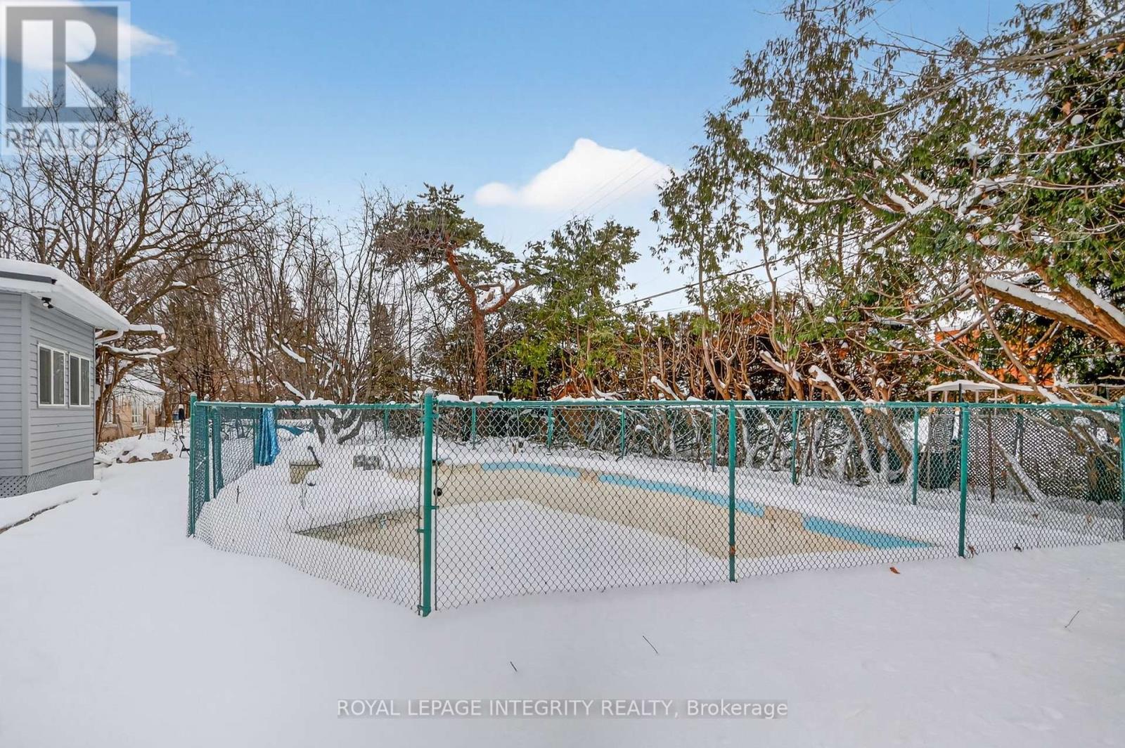 230 Smyth Road, Ottawa, Ontario  K1H 5A2 - Photo 45 - X12639656