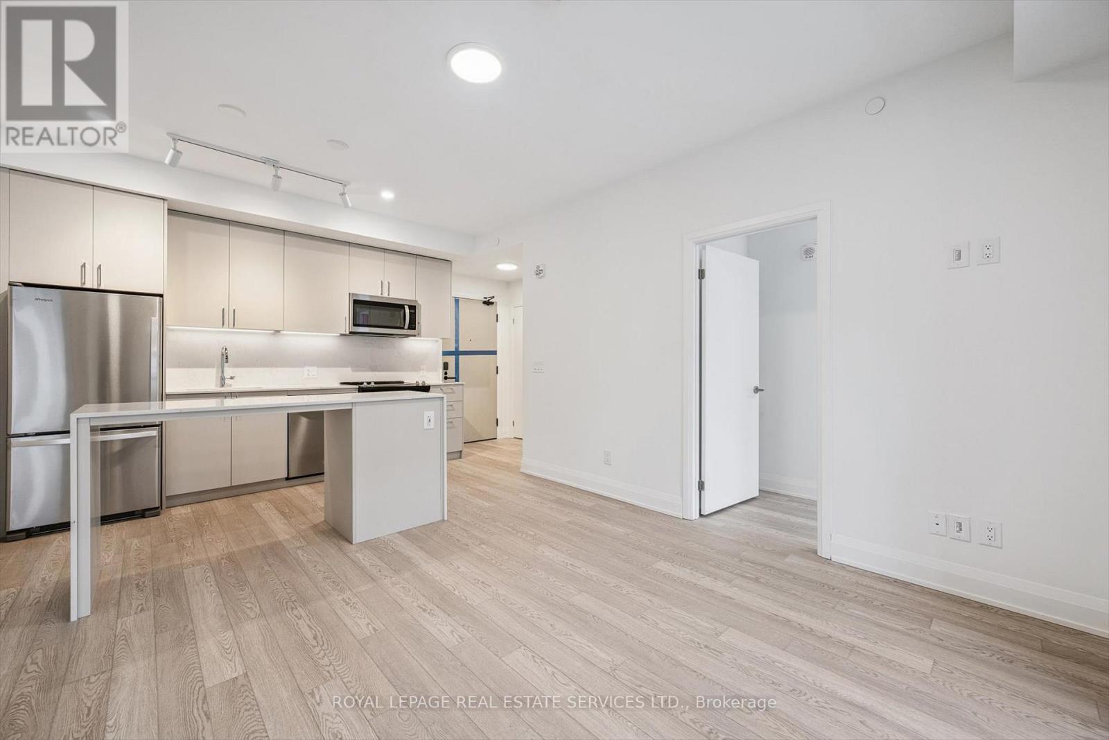 223 - 3250 Carding Mill Trail, Oakville, Ontario  L6M 5T3 - Photo 14 - W12640310