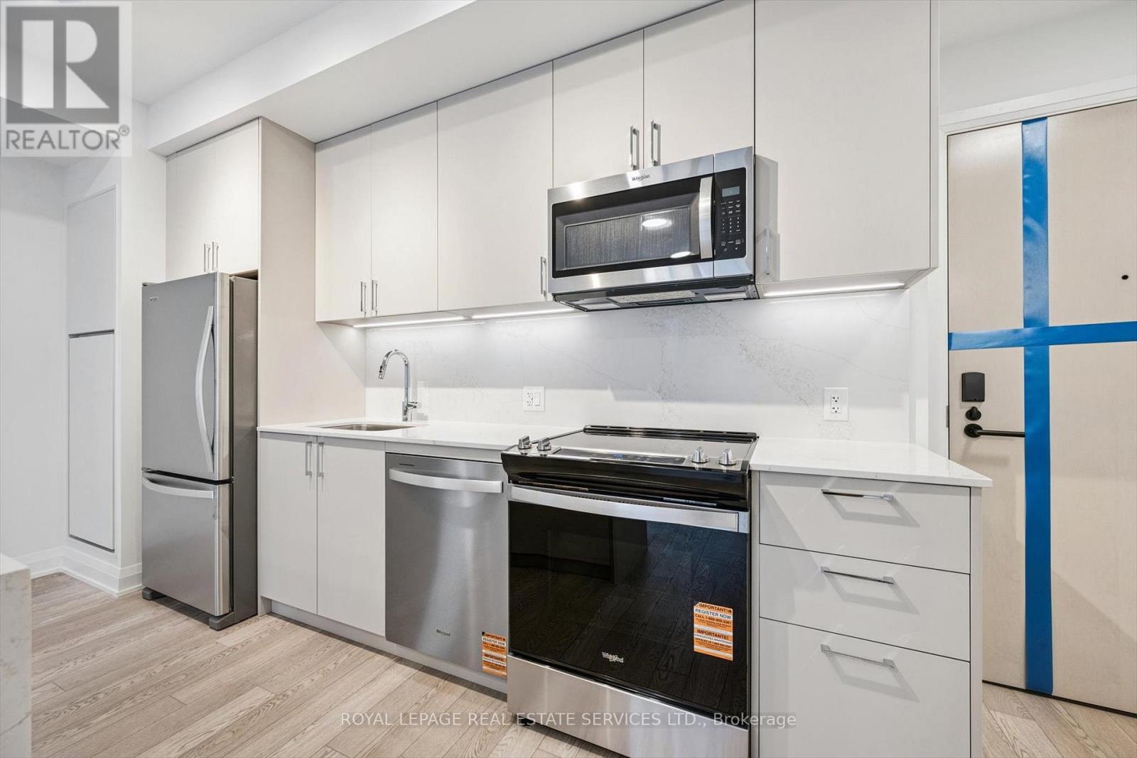 223 - 3250 Carding Mill Trail, Oakville, Ontario  L6M 5T3 - Photo 7 - W12640310