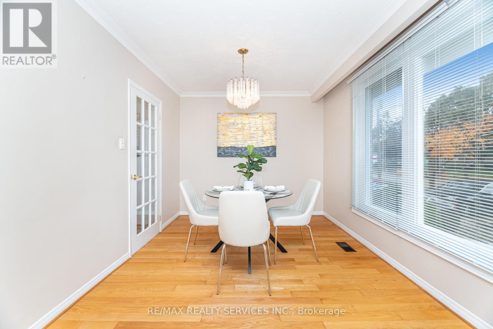 41 Kimbark Drive, Brampton, Ontario  L6X 2A3 - Photo 12 - W12640330