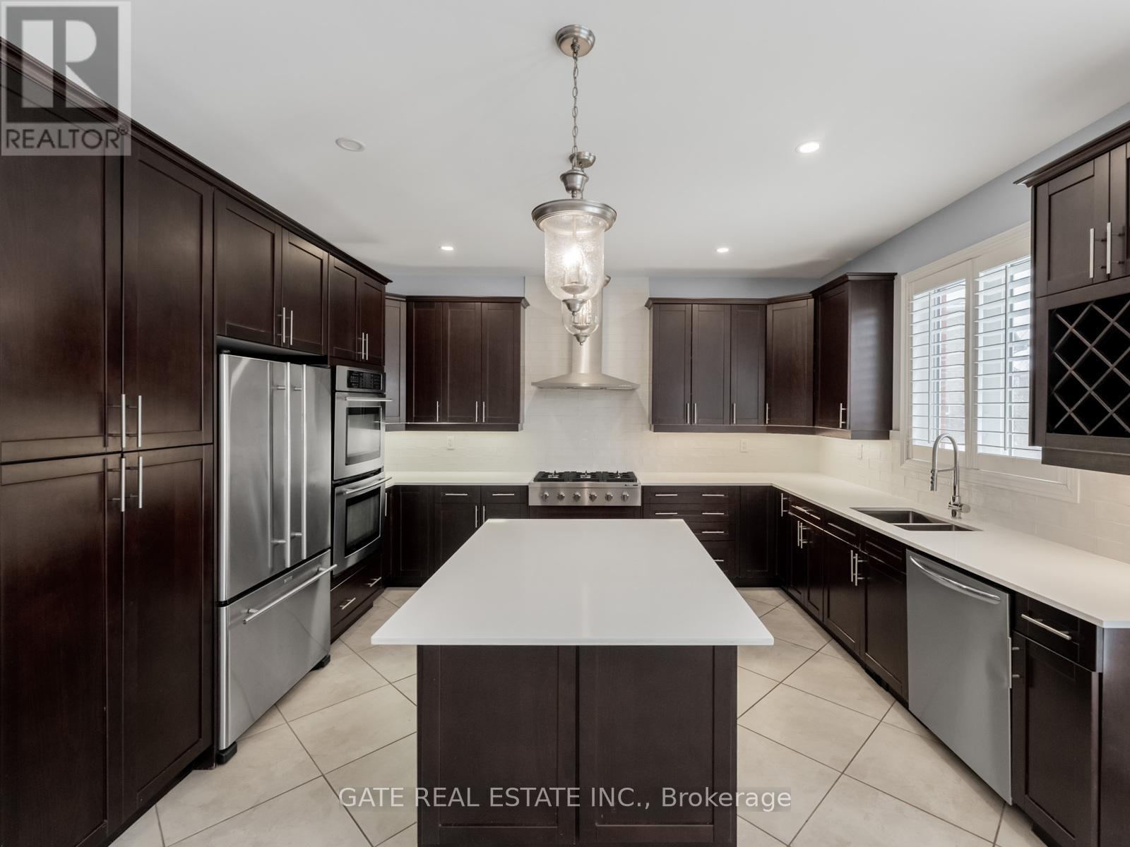 4622 Ethel Road, Burlington, Ontario  L7M 0G7 - Photo 12 - W12640352