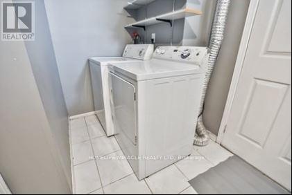 174 Torrance Wood, Brampton (Fletcher's West), Ontario  L6Y 4K1 - Photo 12 - W12640368