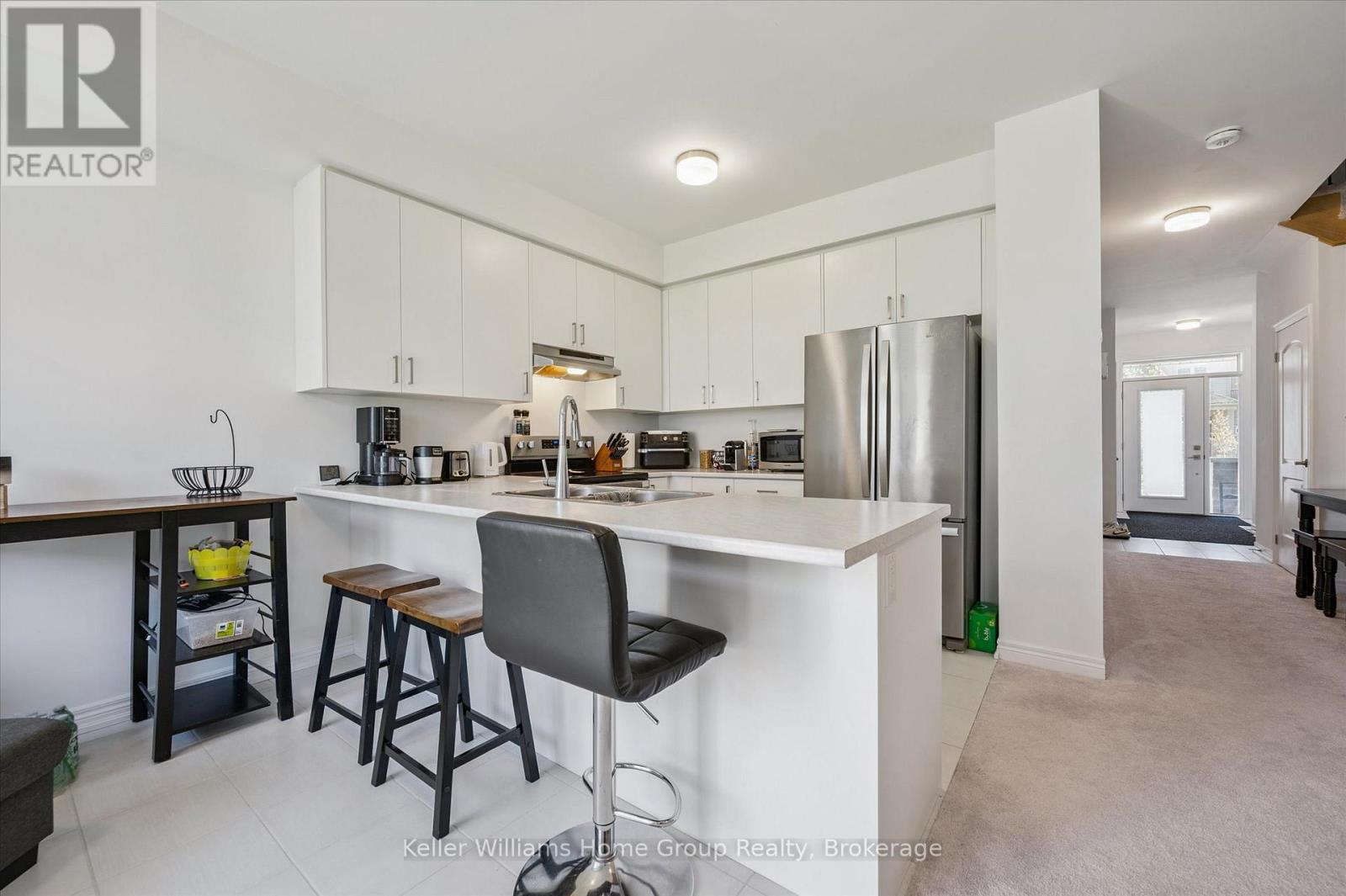 13 Edminston Drive, Centre Wellington, Ontario  N1M 0J3 - Photo 5 - X12640426