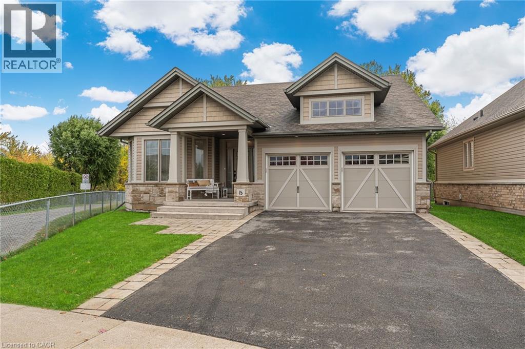 5 Oakdale Boulevard, Smithville, Ontario  L0R 2A0 - Photo 1 - 40778781