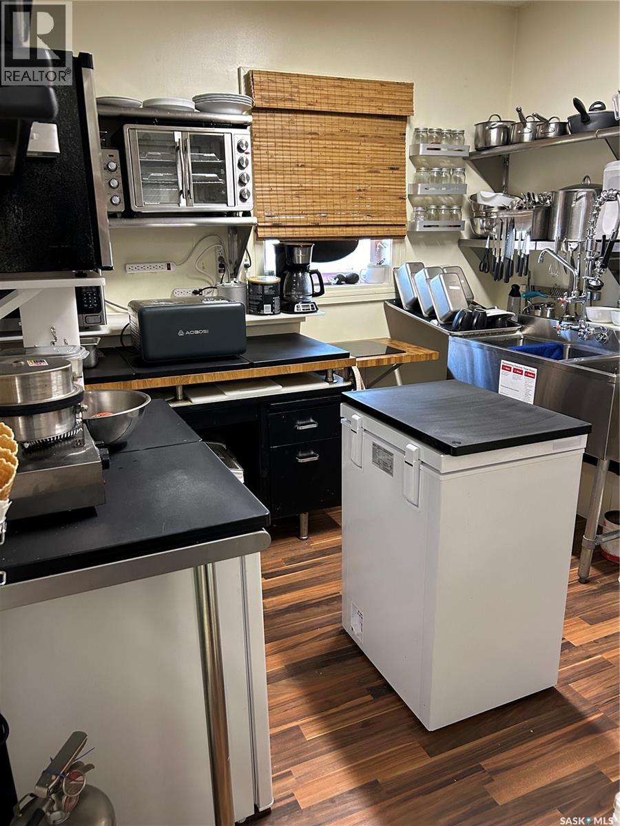 217 1st Avenue W, Kelvington, Saskatchewan  S0A 1W0 - Photo 13 - SK007953