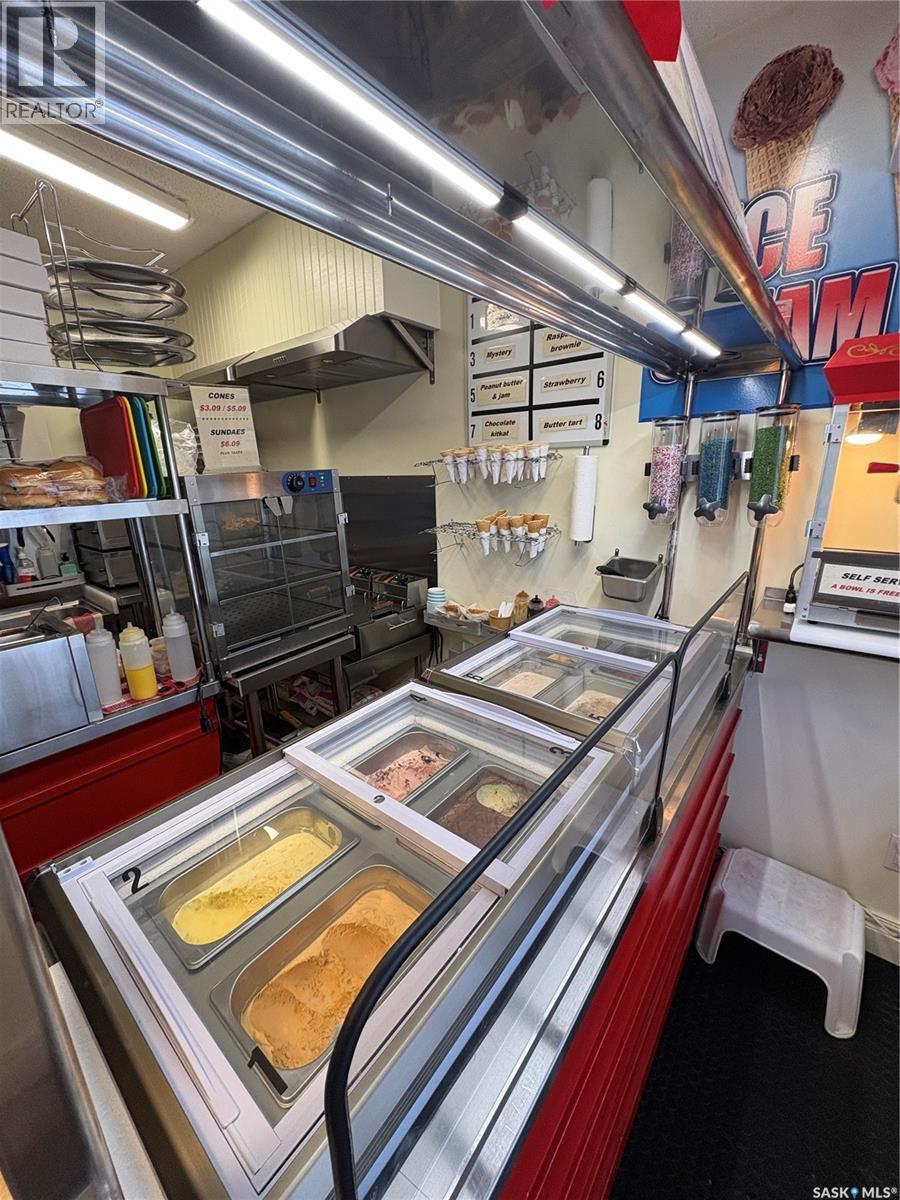 217 1st Avenue W, Kelvington, Saskatchewan  S0A 1W0 - Photo 6 - SK007953