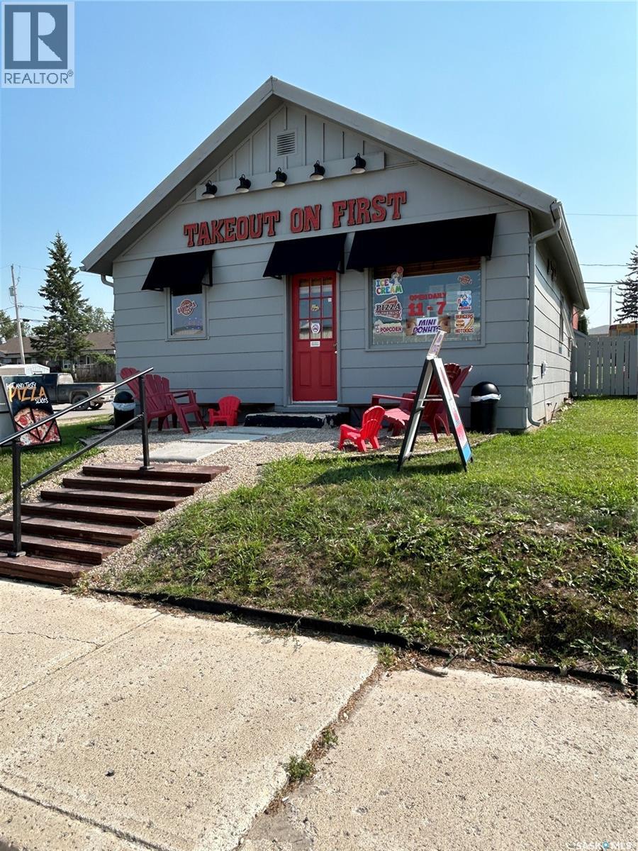 217 1st AVENUE W, Kelvington, Saskatchewan