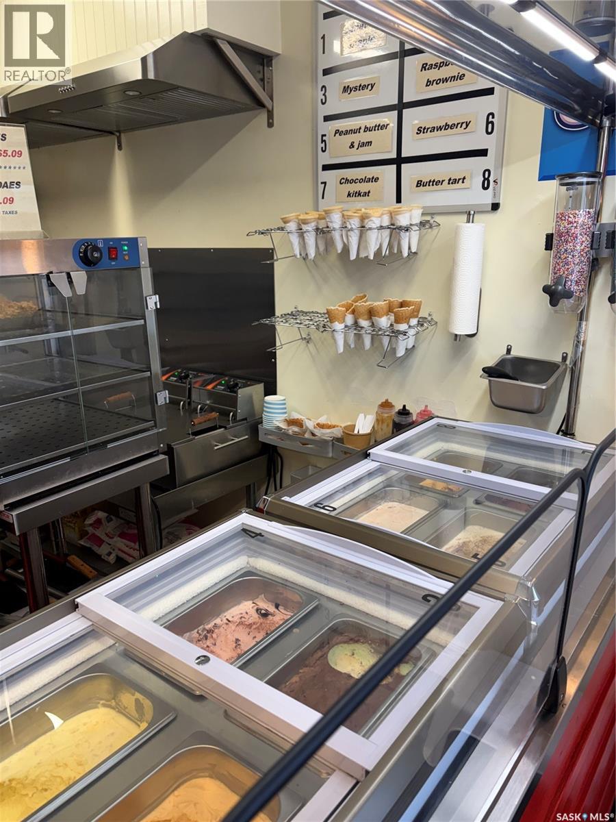 217 1st Avenue W, Kelvington, Saskatchewan  S0A 1W0 - Photo 4 - SK007953