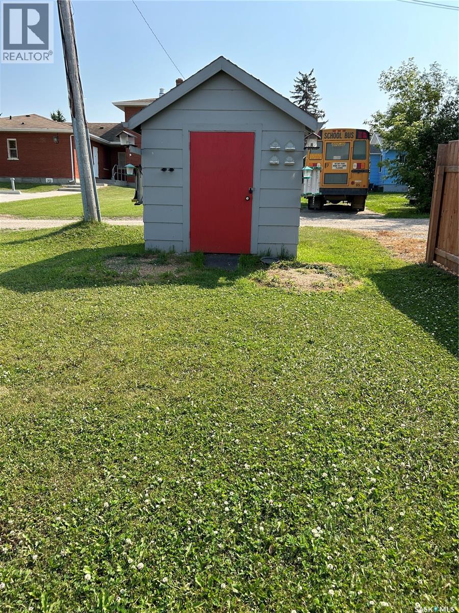 217 1st Avenue W, Kelvington, Saskatchewan  S0A 1W0 - Photo 27 - SK007953