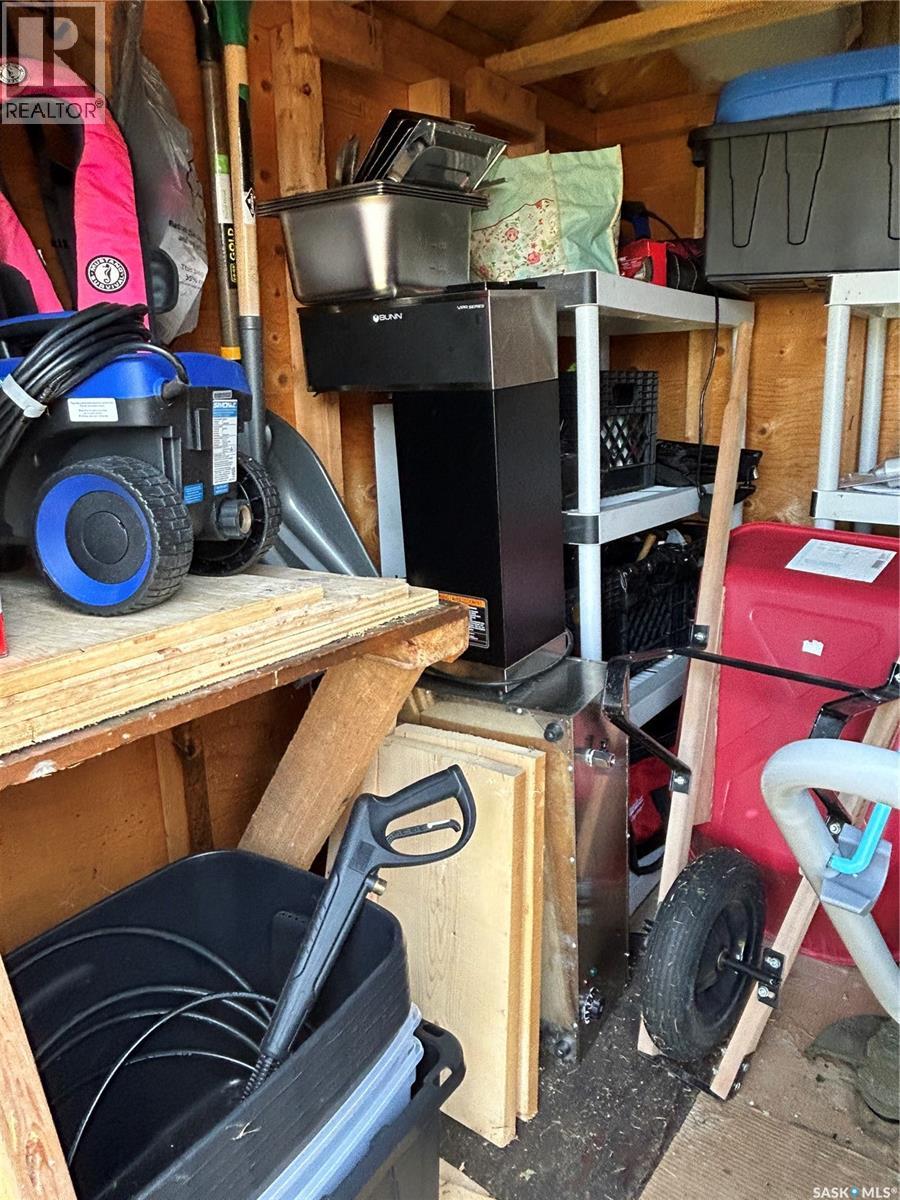 217 1st Avenue W, Kelvington, Saskatchewan  S0A 1W0 - Photo 26 - SK007953