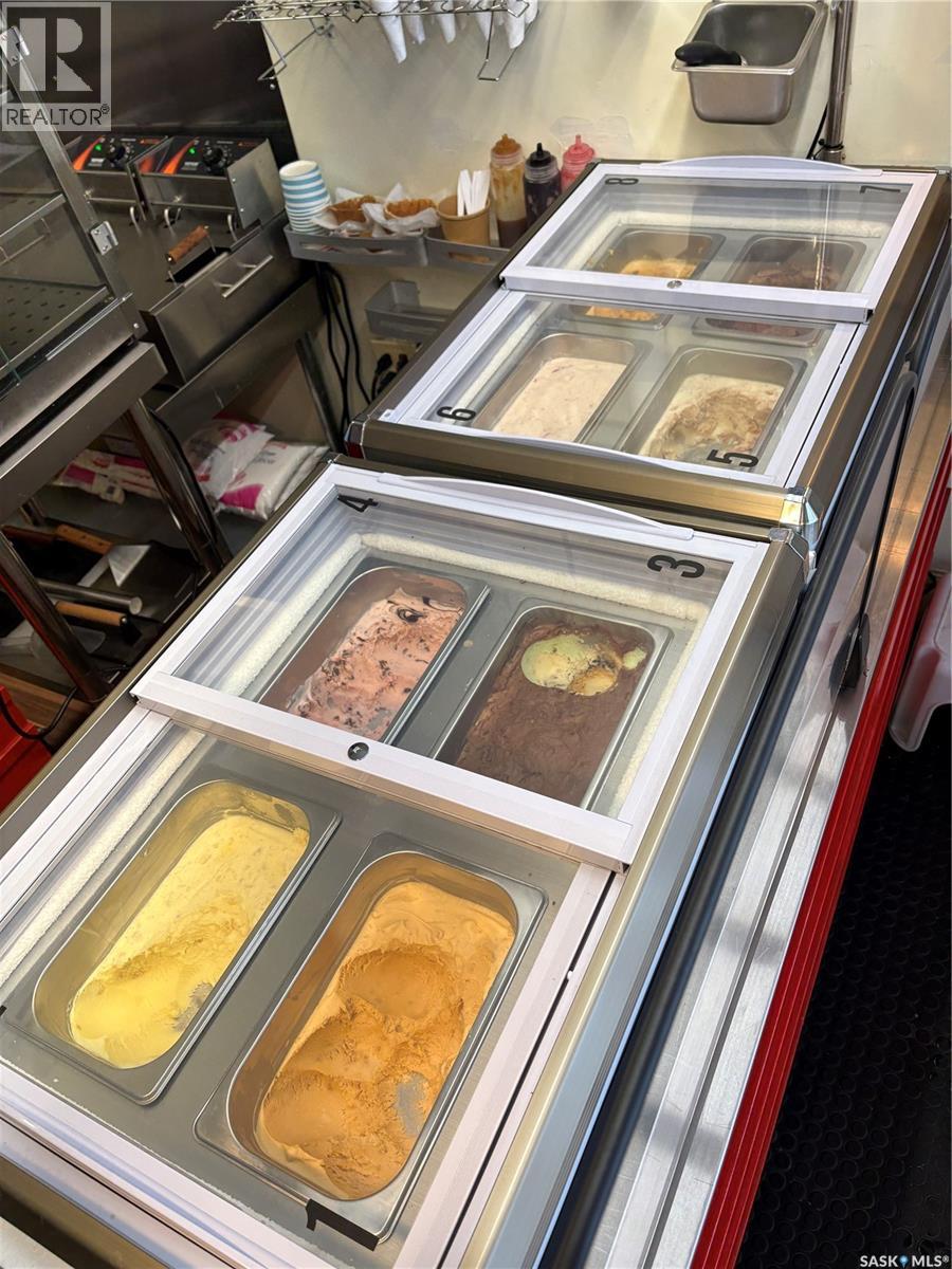 217 1st Avenue W, Kelvington, Saskatchewan  S0A 1W0 - Photo 5 - SK007953