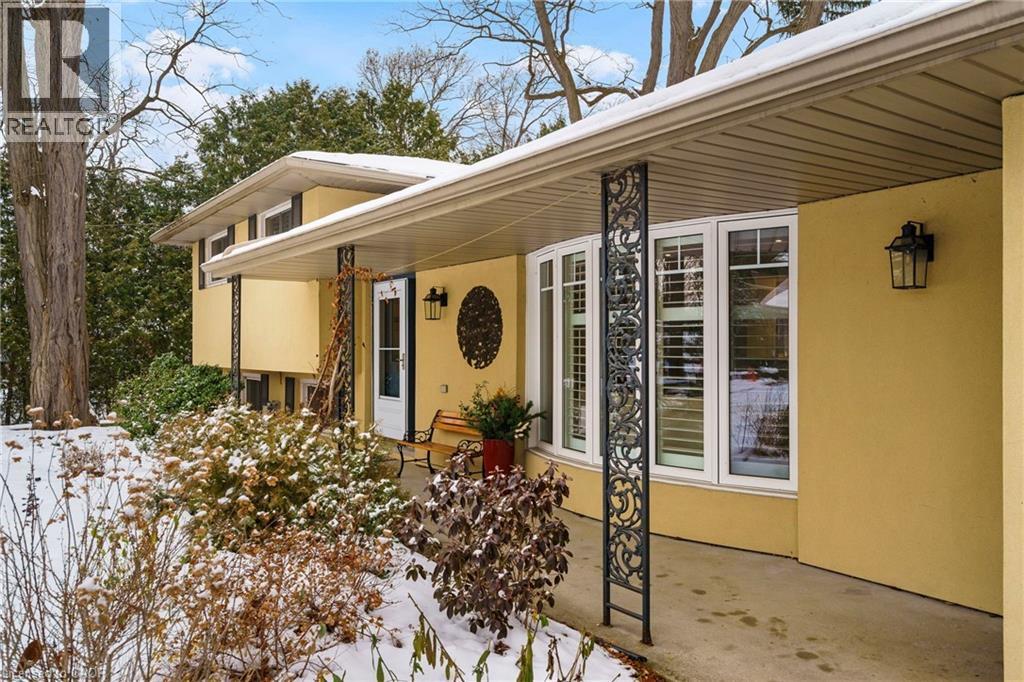 3 Hatfield Place, Dundas, Ontario  L9H 4J7 - Photo 3 - 40791909