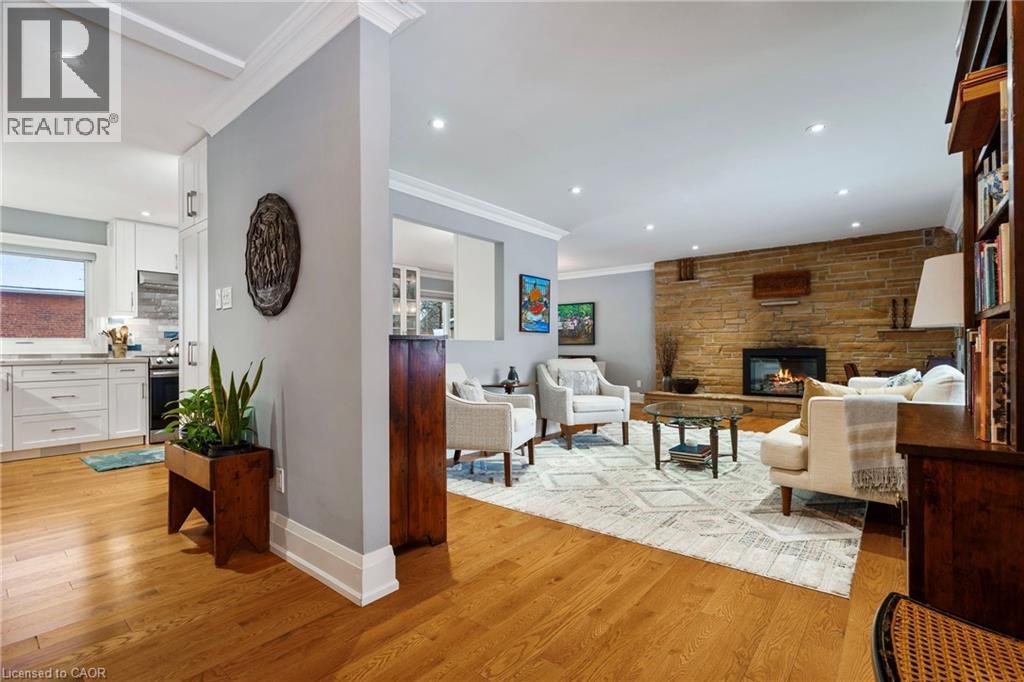 3 Hatfield Place, Dundas, Ontario  L9H 4J7 - Photo 5 - 40791909