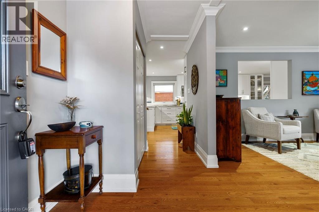 3 Hatfield Place, Dundas, Ontario  L9H 4J7 - Photo 4 - 40791909