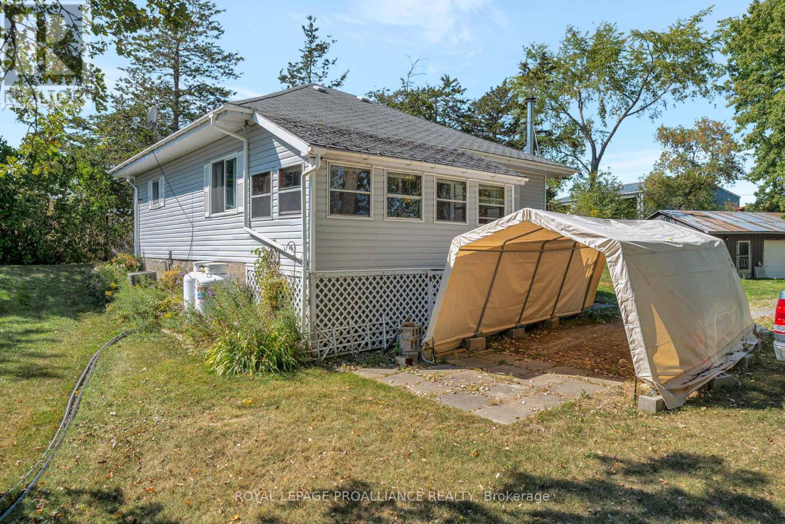 473 County Rd 19, Prince Edward County, Ontario  K0K 1A0 - Photo 27 - X12640484