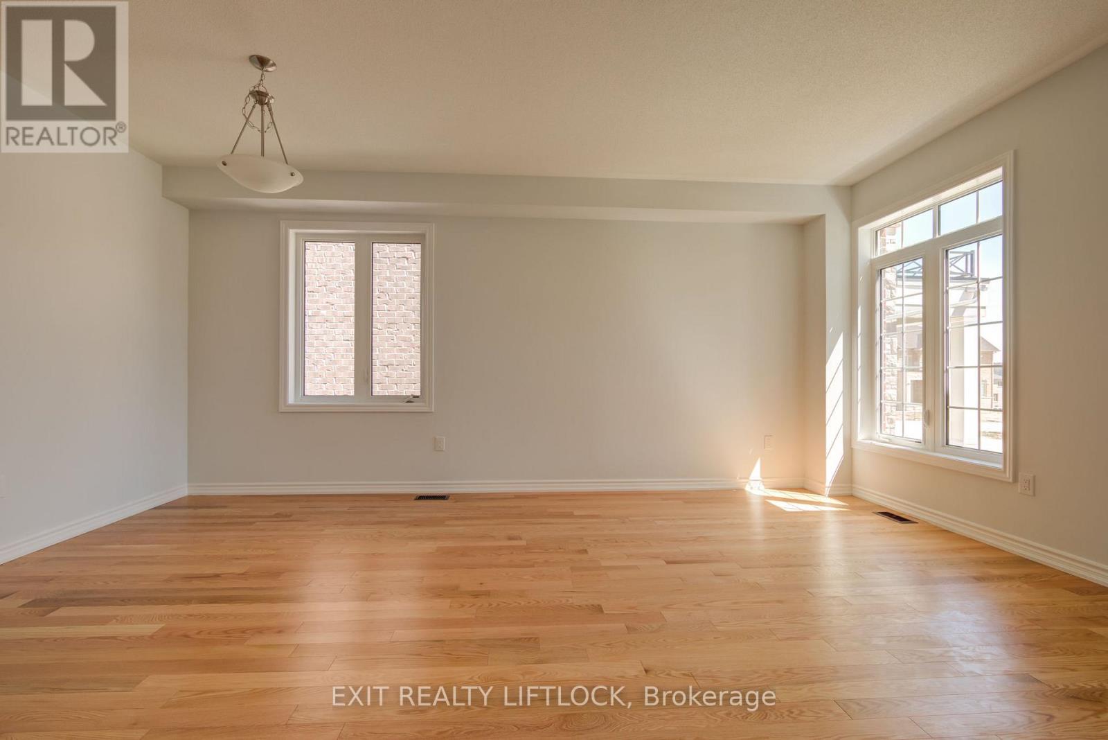 42 Pristine Trail, Cavan Monaghan, Ontario  L0A 1G0 - Photo 8 - X12640506