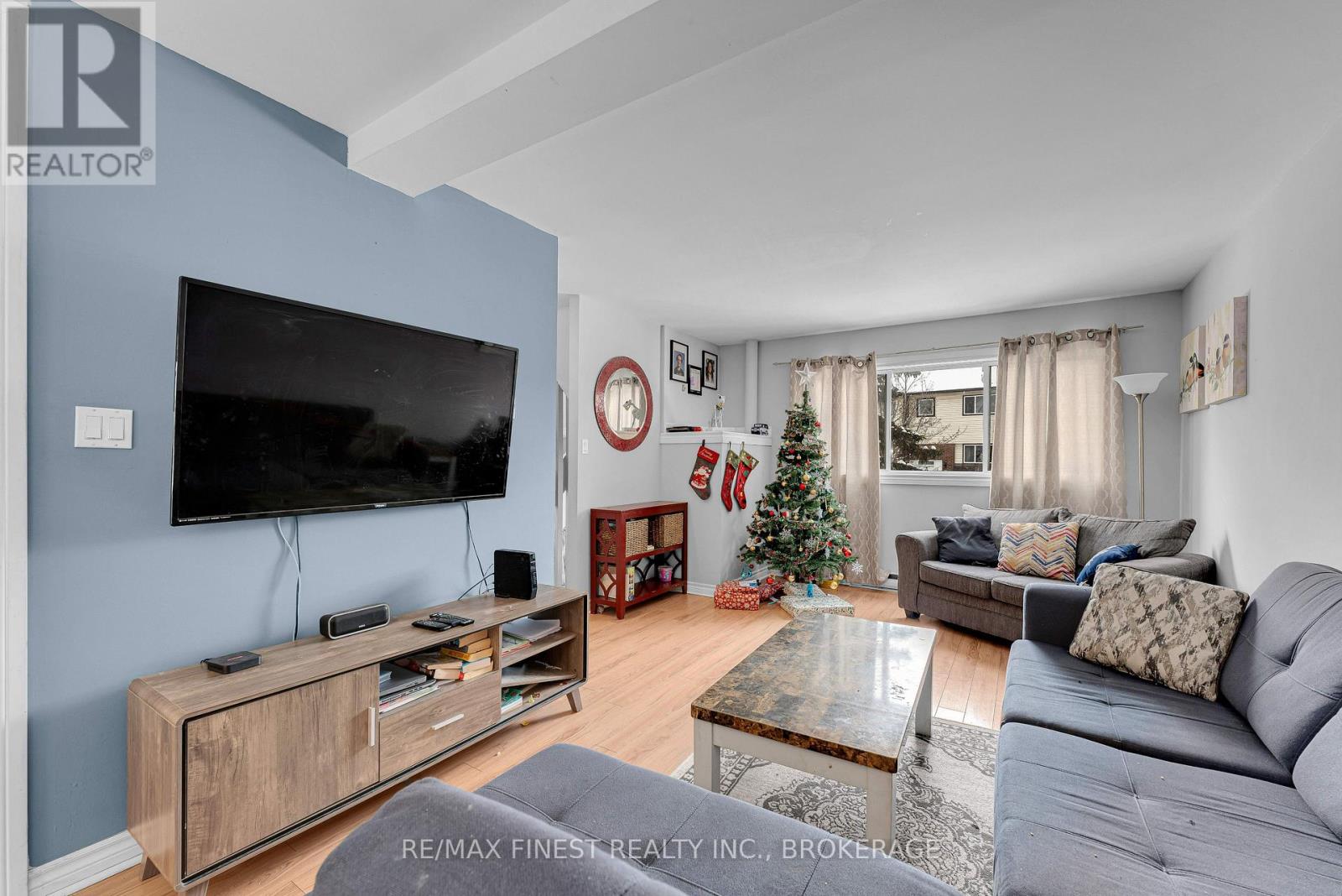 37 Meadow Lane, Greater Napanee (Greater Napanee), Ontario  K7R 3R8 - Photo 10 - X12640466