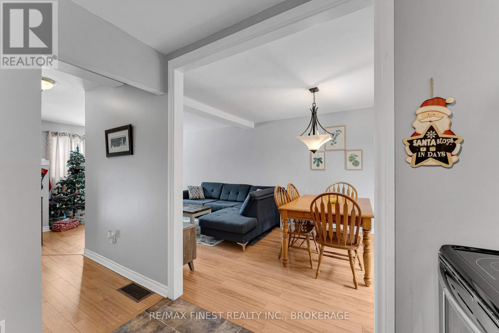 37 Meadow Lane, Greater Napanee (Greater Napanee), Ontario  K7R 3R8 - Photo 15 - X12640466