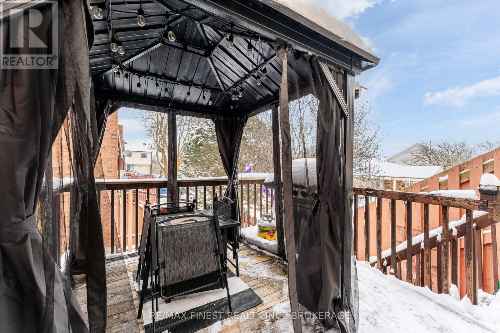 37 Meadow Lane, Greater Napanee (Greater Napanee), Ontario  K7R 3R8 - Photo 31 - X12640466