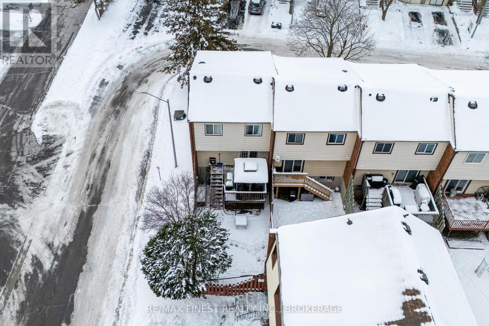 37 Meadow Lane, Greater Napanee (Greater Napanee), Ontario  K7R 3R8 - Photo 36 - X12640466