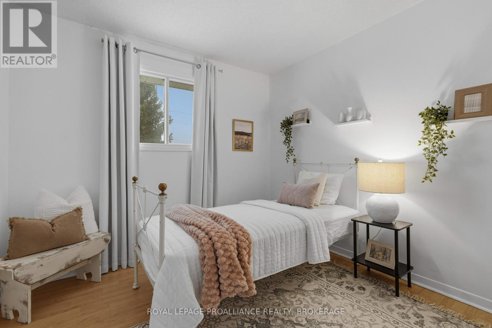 896 Muirfield Crescent, Kingston, Ontario K7M 8E4 - Photo 18 - X12640542