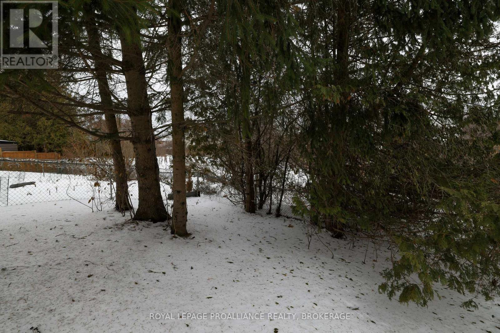 896 Muirfield Crescent, Kingston, Ontario K7M 8E4 - Photo 31 - X12640542