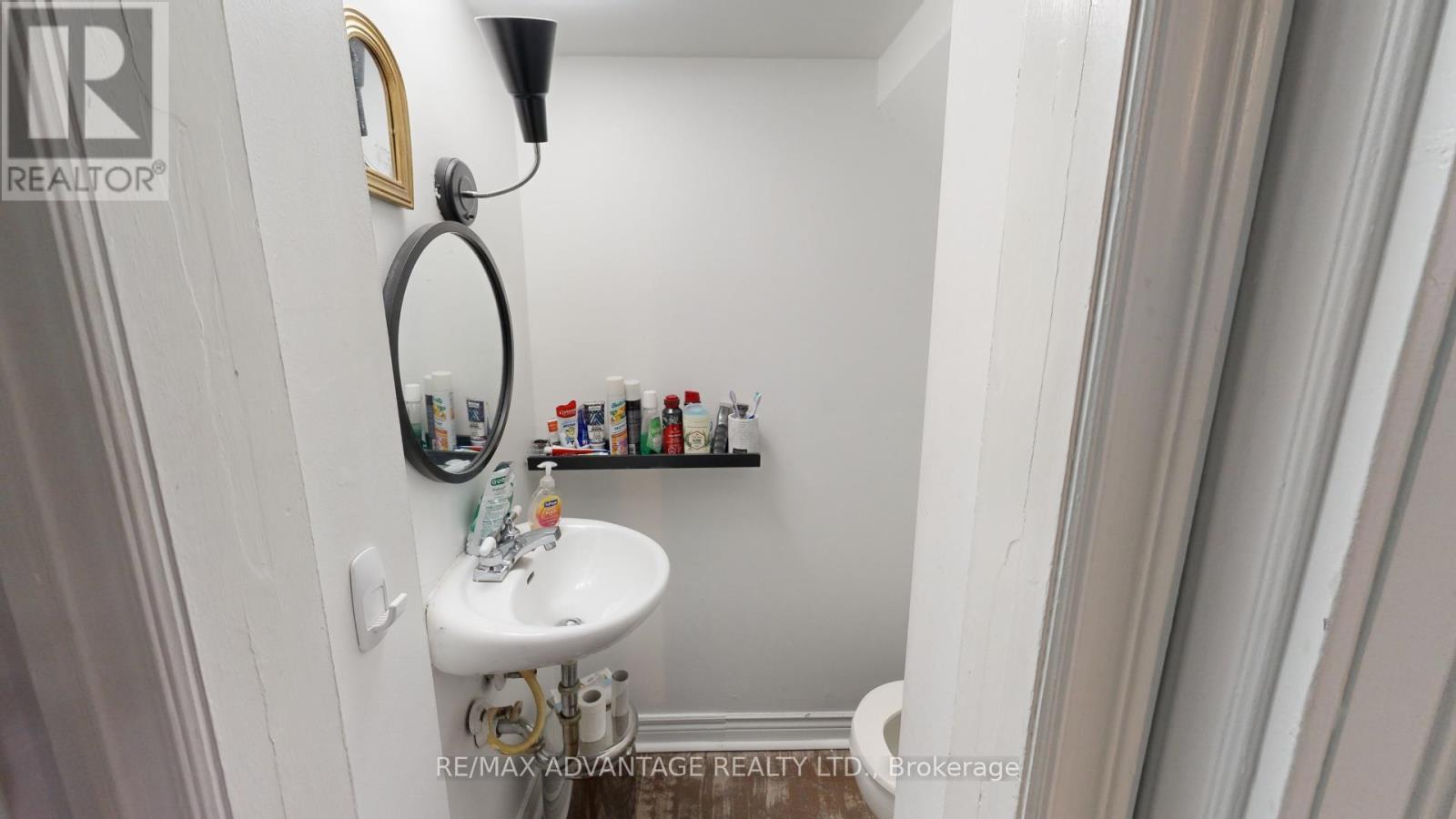 193 Wharncliffe Road N, London North, Ontario  N6H 2B5 - Photo 14 - X12640488