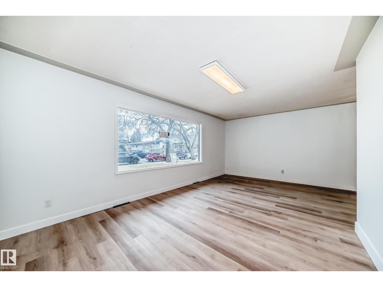 9126 152 St Nw, Edmonton, Alberta  T5R 1M4 - Photo 12 - E4468349