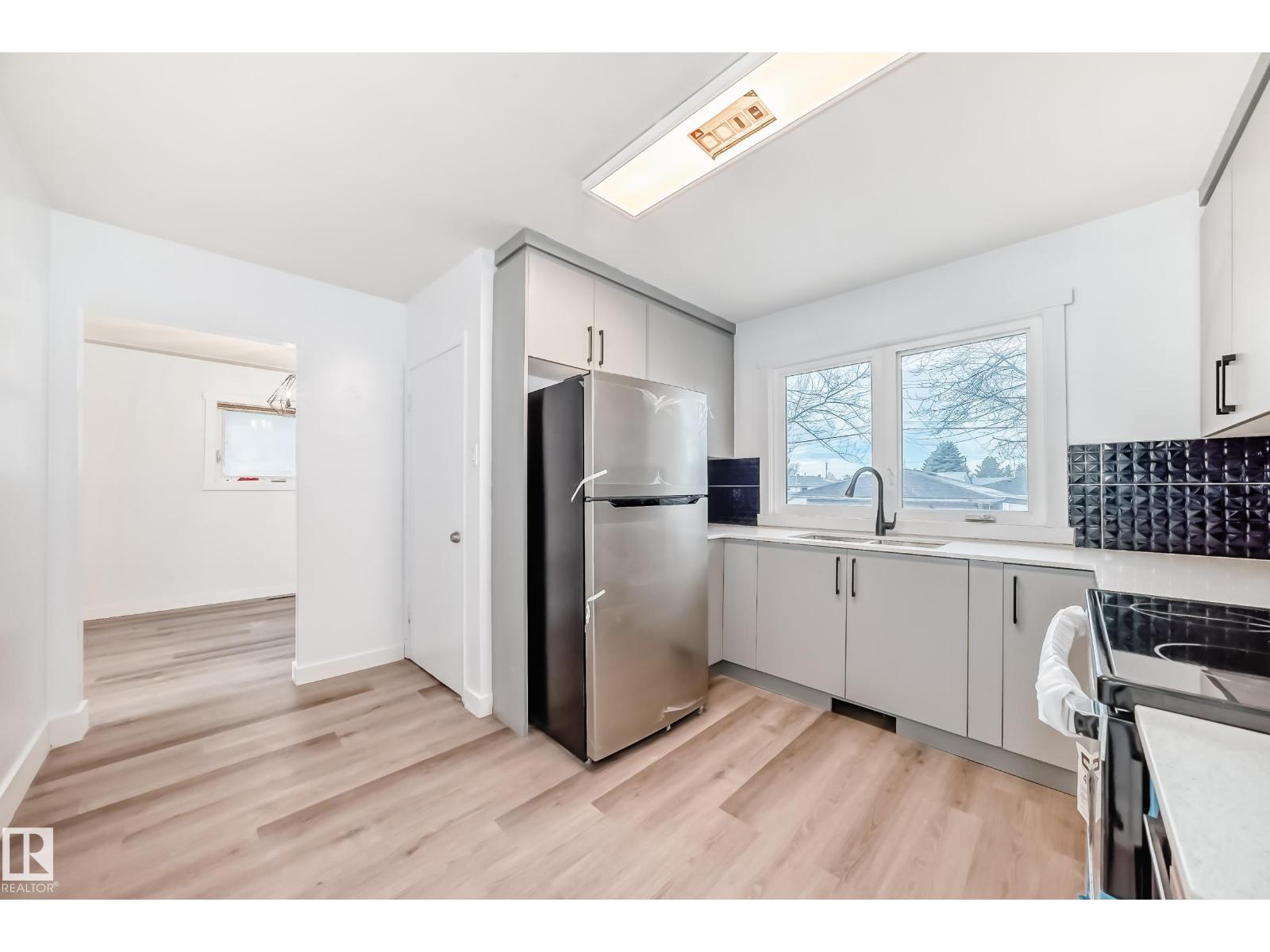 9126 152 St Nw, Edmonton, Alberta  T5R 1M4 - Photo 7 - E4468349