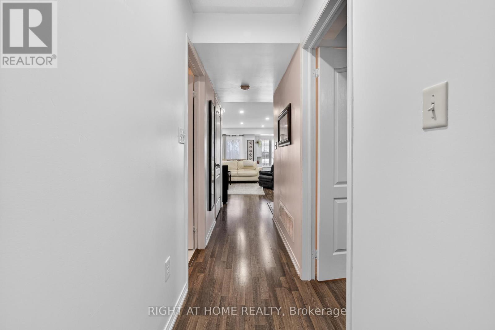 1 - 2504 Post Road, Oakville, Ontario  L6H 0K1 - Photo 18 - W12638482