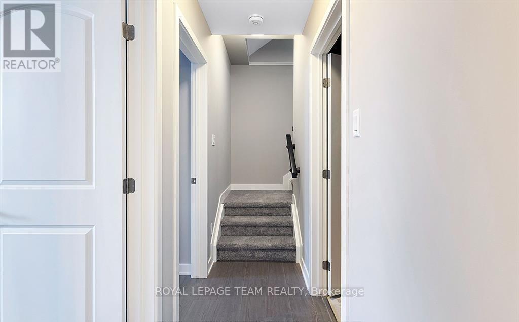 622 Mishi Private, Ottawa, Ontario  K1K 5C5 - Photo 10 - X12640478