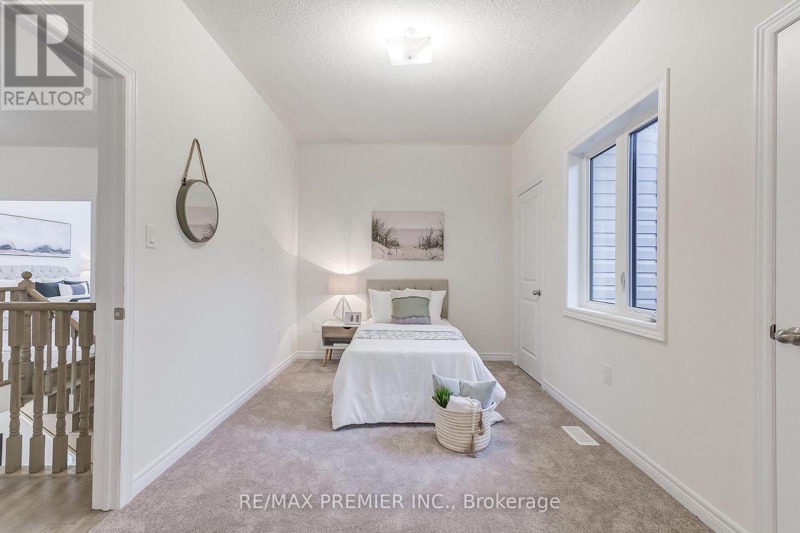 301 Wesmina Avenue, Whitchurch-Stouffville, Ontario  L4A 5C2 - Photo 41 - N12460413